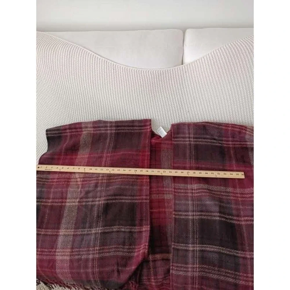 Woolrich Green Label Plaid Wrap Shawl Burgundy Wine‎ Fringed One Size Poncho